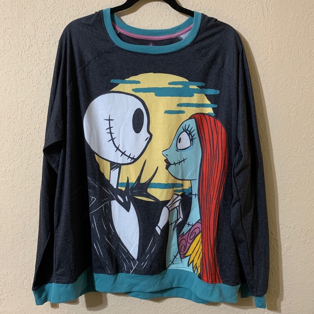 Nightmare Before Christmas Women’s Plus Size 2X XXL Sweatshirt Long Sleeve